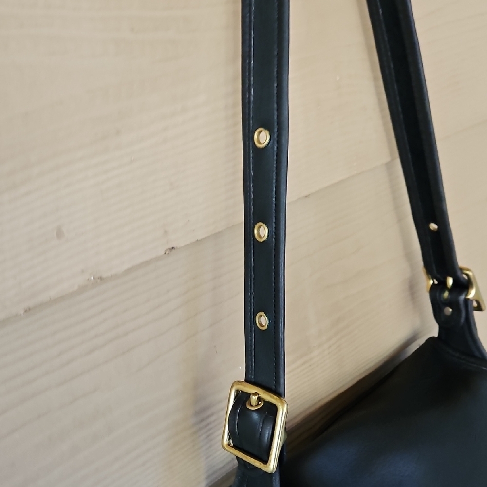 Vintage Coach Stewardess Midnight Black Leather Shoulder Bag - Picture 9 of 17